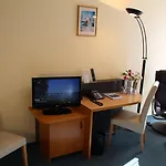 酒店 H爱尔福特酒店 3*